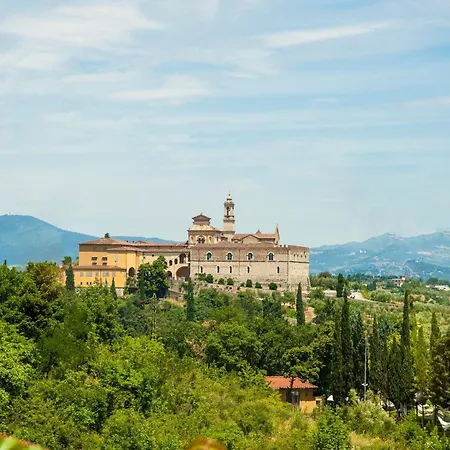 Kamp alanı Hu Firenze Certosa In Town